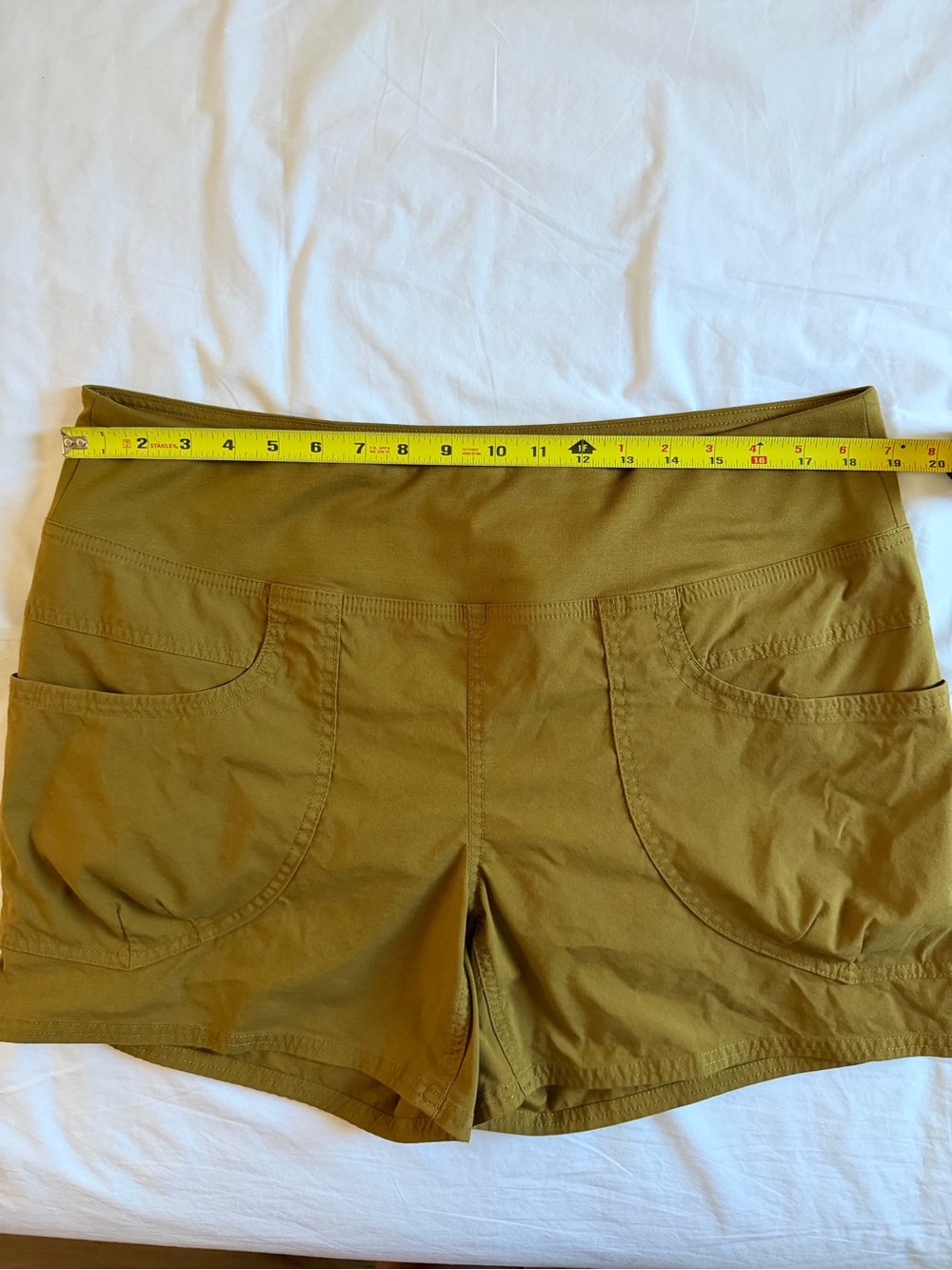 Prana Kanab Retro Olive Hiking Shorts XL like new